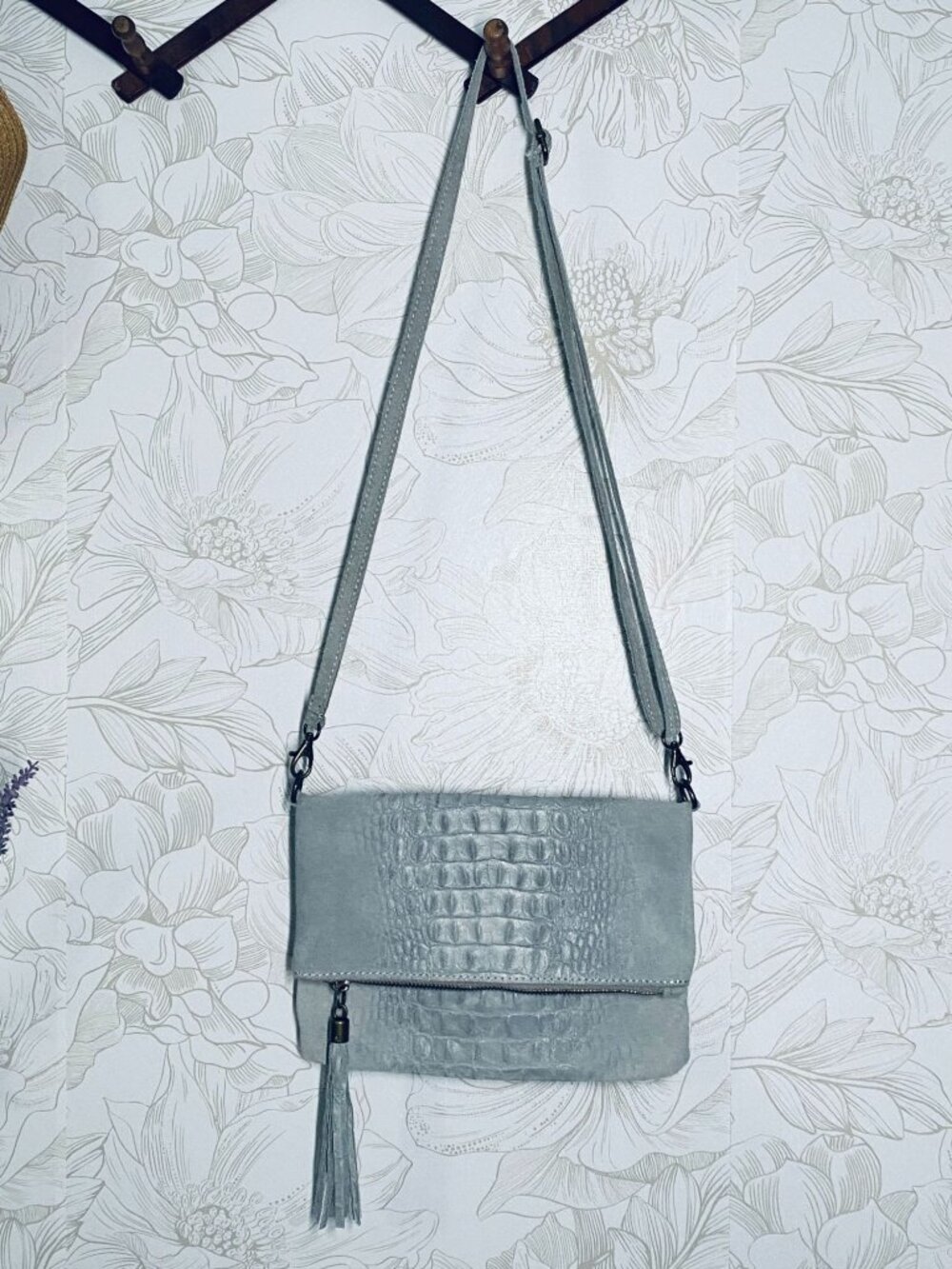 Artisan Made In Italy Crocodile Embossed Gray Suede Foldover Crossbody Clutch Wi